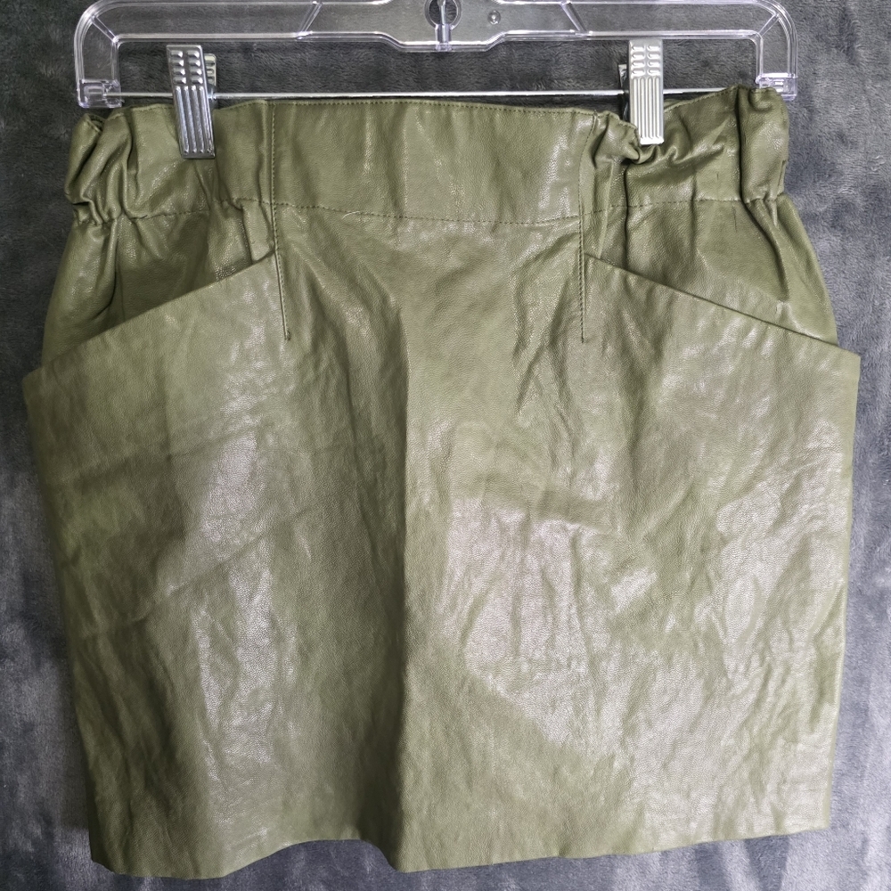 Zara Faux Leather Green Mini Skirt - M